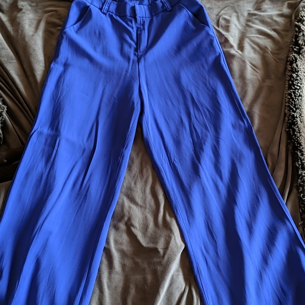 VENUS Wide Legged Dress Pants